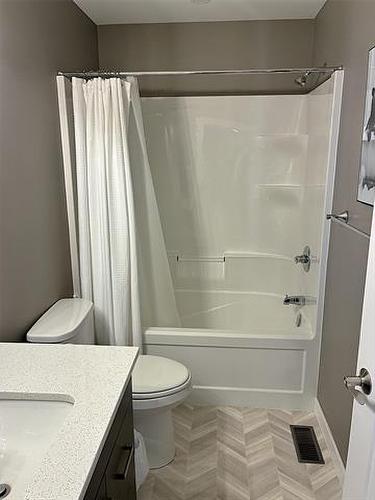21 Bartman Dr, St Adolphe, MB 