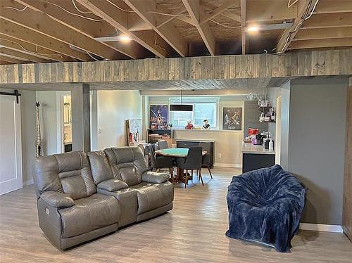 21 Bartman Dr, St Adolphe, MB 