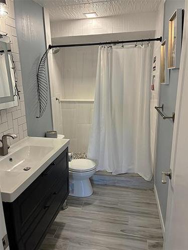 21 Bartman Dr, St Adolphe, MB 