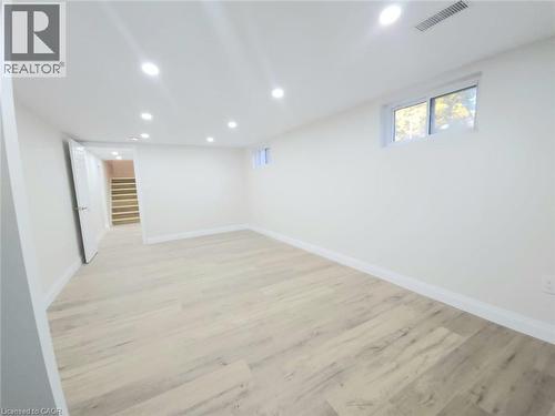 43 PATTERSON Avenue E , Brantford, Ontario N3S 6X1 5