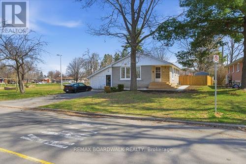 1279 Adirondack Drive, Ottawa, ON 