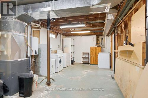 Waiting for your personal touch - 1279 Adirondack Drive, Ottawa, ON 