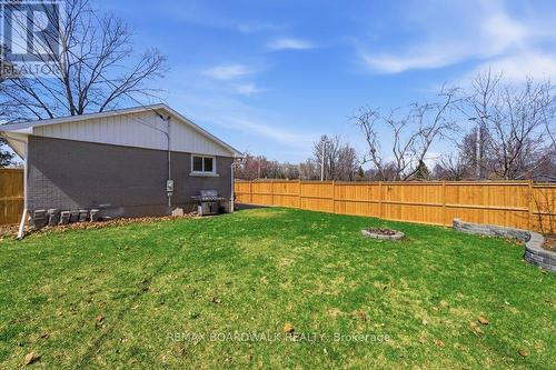 Perfect for entertaining - 1279 Adirondack Drive, Ottawa, ON 