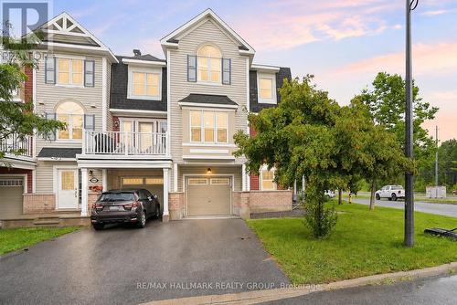588 Foxlight Circle, Ottawa, ON 