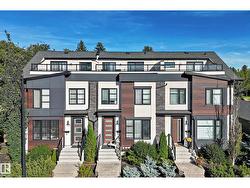 7513 89 ST NW  Edmonton, AB T6C 0J4