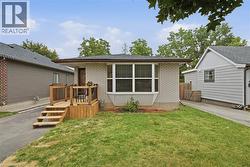 13 MERCER Road  Cambridge, ON N1R 5A6