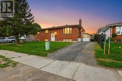218 Anderson Drive  Lively, ON P3Y 1M8