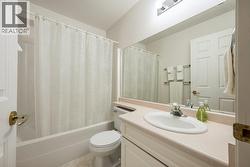 4-piece main bath - 