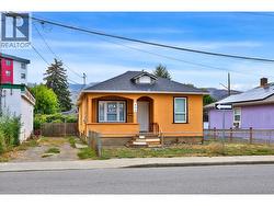 403 Mackenzie Avenue  Kamloops, BC V2B 3T5