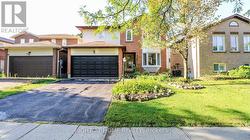 70 KINZIE LANE  Barrie, ON L4M 5Z8