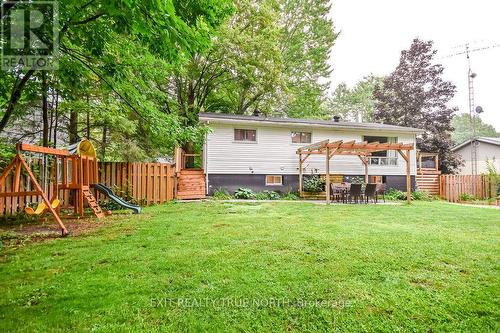27 Nida Drive, Tiny, ON 