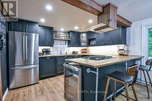 27 Nida Drive, Tiny, ON 