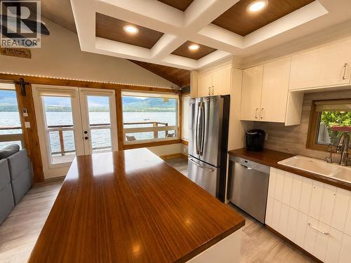 3981 Eagle Bay Road, Eagle Bay, BC 