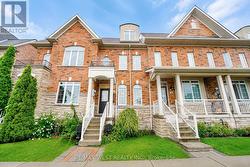 221 ISAAC DEVINS BOULEVARD  Toronto, ON M9M 0B6