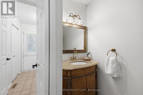 572 Harmony Avenue, Burlington, ON 