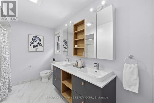 572 Harmony Avenue, Burlington, ON 