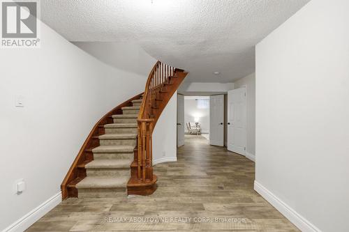 572 Harmony Avenue, Burlington, ON 