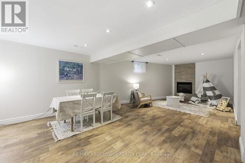 572 Harmony Avenue, Burlington, ON 