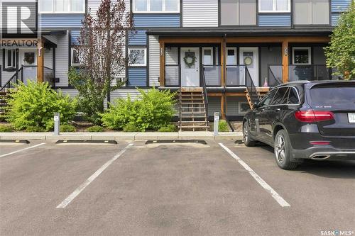 257 250 Akhtar Bend, Saskatoon, SK 