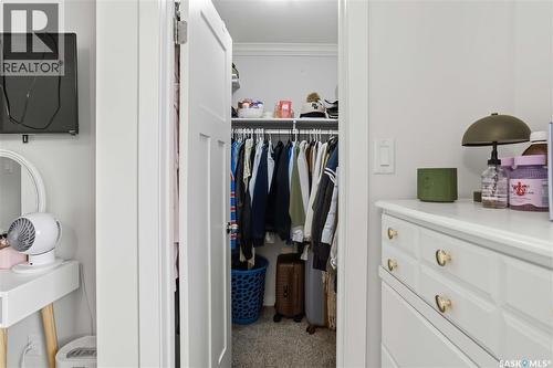 257 250 Akhtar Bend, Saskatoon, SK 