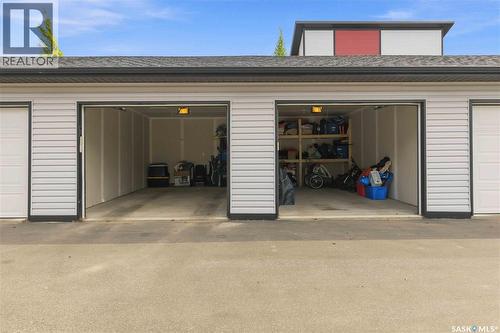 257 250 Akhtar Bend, Saskatoon, SK 