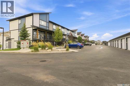 257 250 Akhtar Bend, Saskatoon, SK 