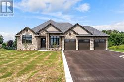 81289 FERN DRIVE  Ashfield-Colborne-Wawanosh (Colborne), ON N7A 3X8