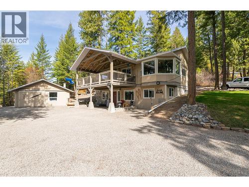 1988 Porthill Road  Creston, BC V0B 1G2