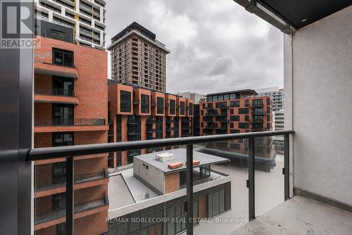 812 - 292 Verdale Crossing, Markham, ON 