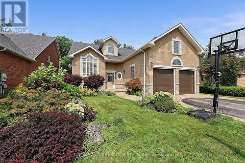 102 CUMMING DRIVE  Barrie, ON L4N 0C7