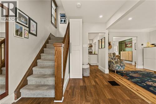 72 Garside Avenue N, Hamilton, ON 