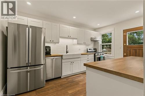 72 Garside Avenue N, Hamilton, ON 