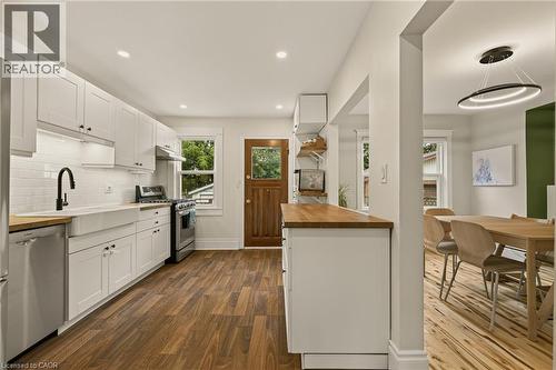 72 Garside Avenue N, Hamilton, ON 