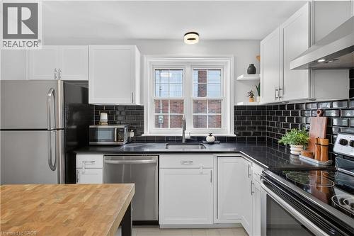 24 Castlefield Drive, Hamilton, ON 