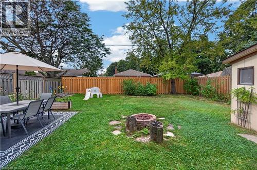 24 Castlefield Drive, Hamilton, ON 
