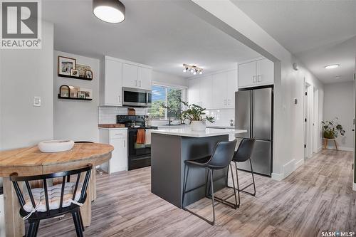 2002 Richardson Road, Saskatoon, SK 