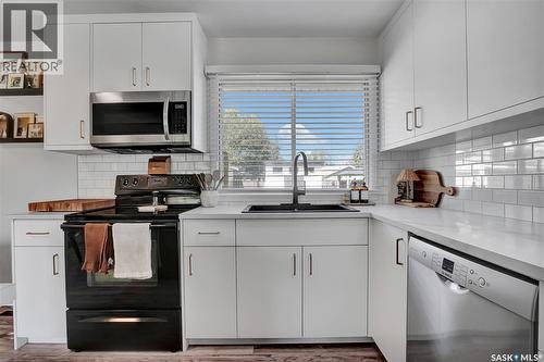 2002 Richardson Road, Saskatoon, SK 