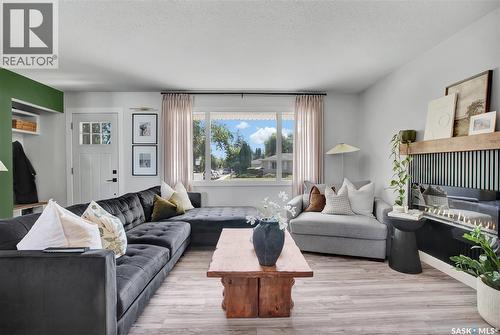 2002 Richardson Road, Saskatoon, SK 