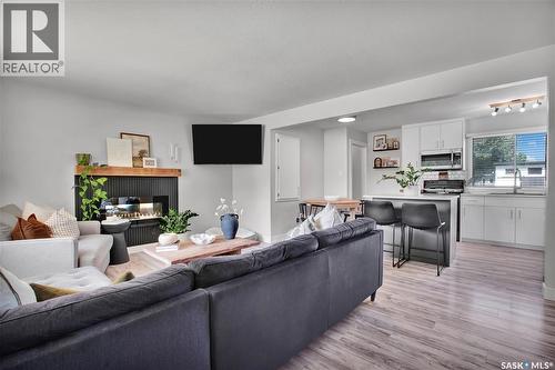 2002 Richardson Road, Saskatoon, SK 