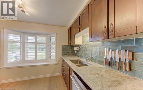 309B Mayview Crescent, Waterloo, ON 