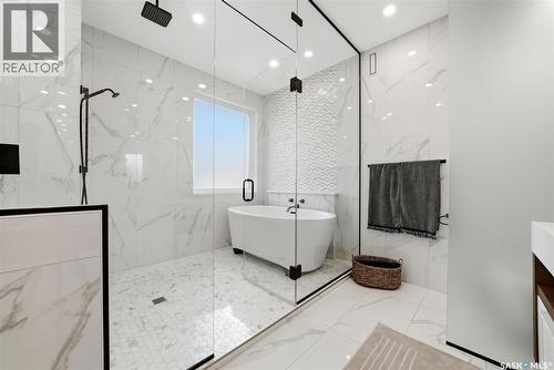 2435 Linner Bay, Regina, SK 