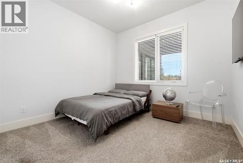 2435 Linner Bay, Regina, SK 