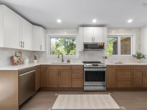 104 Arnold Drive, Fall River, NS 