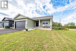 20 TERRANCE DRIVE  Petawawa, ON K8H 0G3