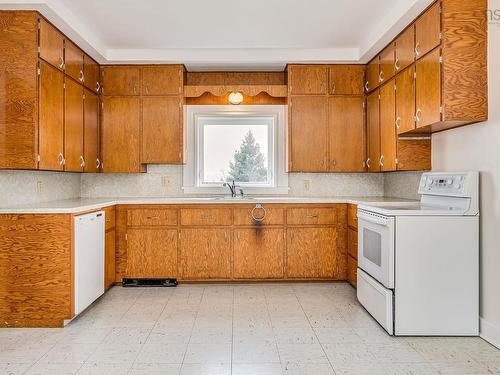 12 Lighthouse Road, Western Head, NS 