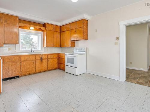 12 Lighthouse Road, Western Head, NS 
