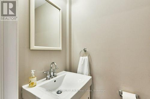63 ORCHARD VIEW BOULEVARD , Oshawa (Centennial), Ontario L1G 3N8 5