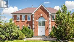 26 LANDMARK COURT  Markham, ON L3R 0Z5