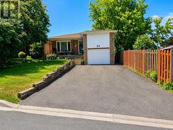 94 SACKVILLE STREET  Caledon, ON L7E 1B8