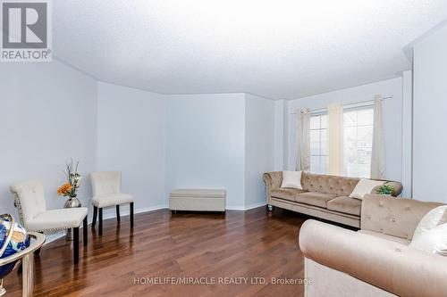 955 Bristol Road W, Mississauga, ON 